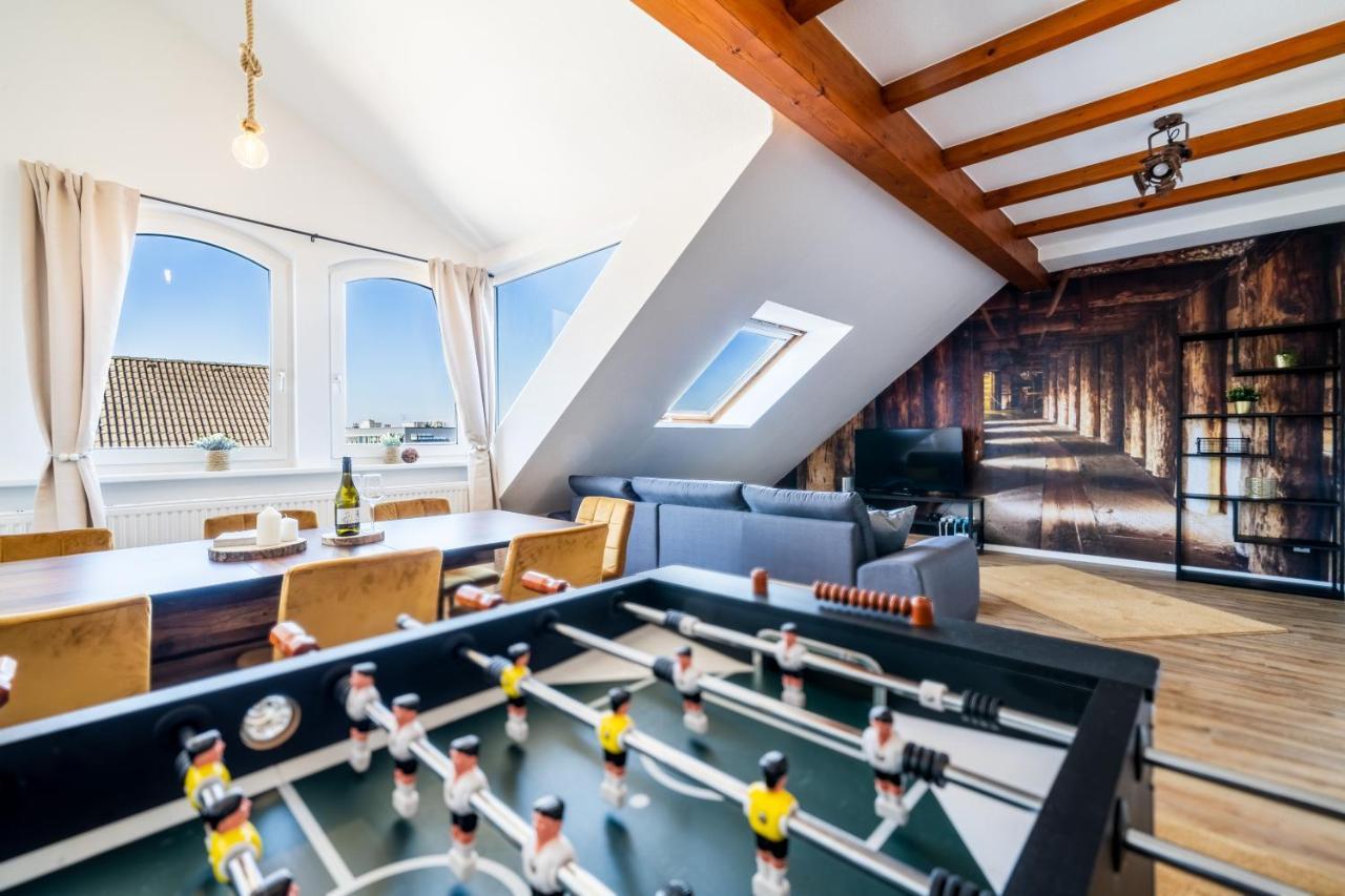 Stylisches Penthouse Zentral Tischfussball 100M2 Wii Hannover Bagian luar foto